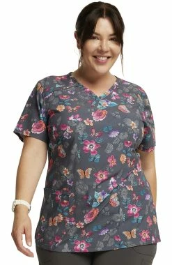 Dickies Women's Butterflies Abloom Print Scrub Top