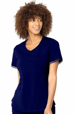 Urbane Clearance Women's V-Neck 2 Pocket Solid Scrub Top