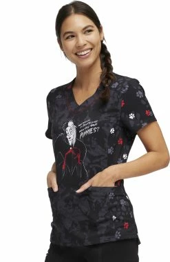 Heartsoul Women's Who Needs You Print Scrub Top -Scrubs for Women shop 3 ck hs794 print 650