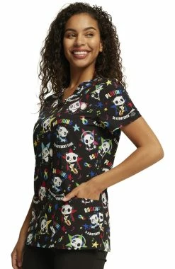 Dickies Women's Different Tune Print Scrub Top -Scrubs for Women shop 3 di dk717 print 650 1