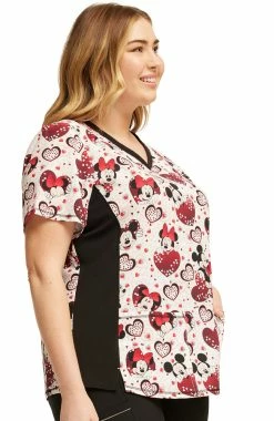 Cherokee Women's Hearts To You Print Scrub Top -Scrubs for Women shop 4 ck tf783 print 650