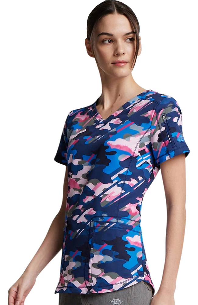 Dickies Women's V-Neck Camo In Line Print Scrub Top 6 Dickies Women's V-Neck Camo In Line Print Scrub Top - Image 4