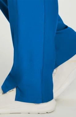 Landau Women's Straight Leg Cargo Scrub Pant -Scrubs for Women shop 6 ln lb400 650